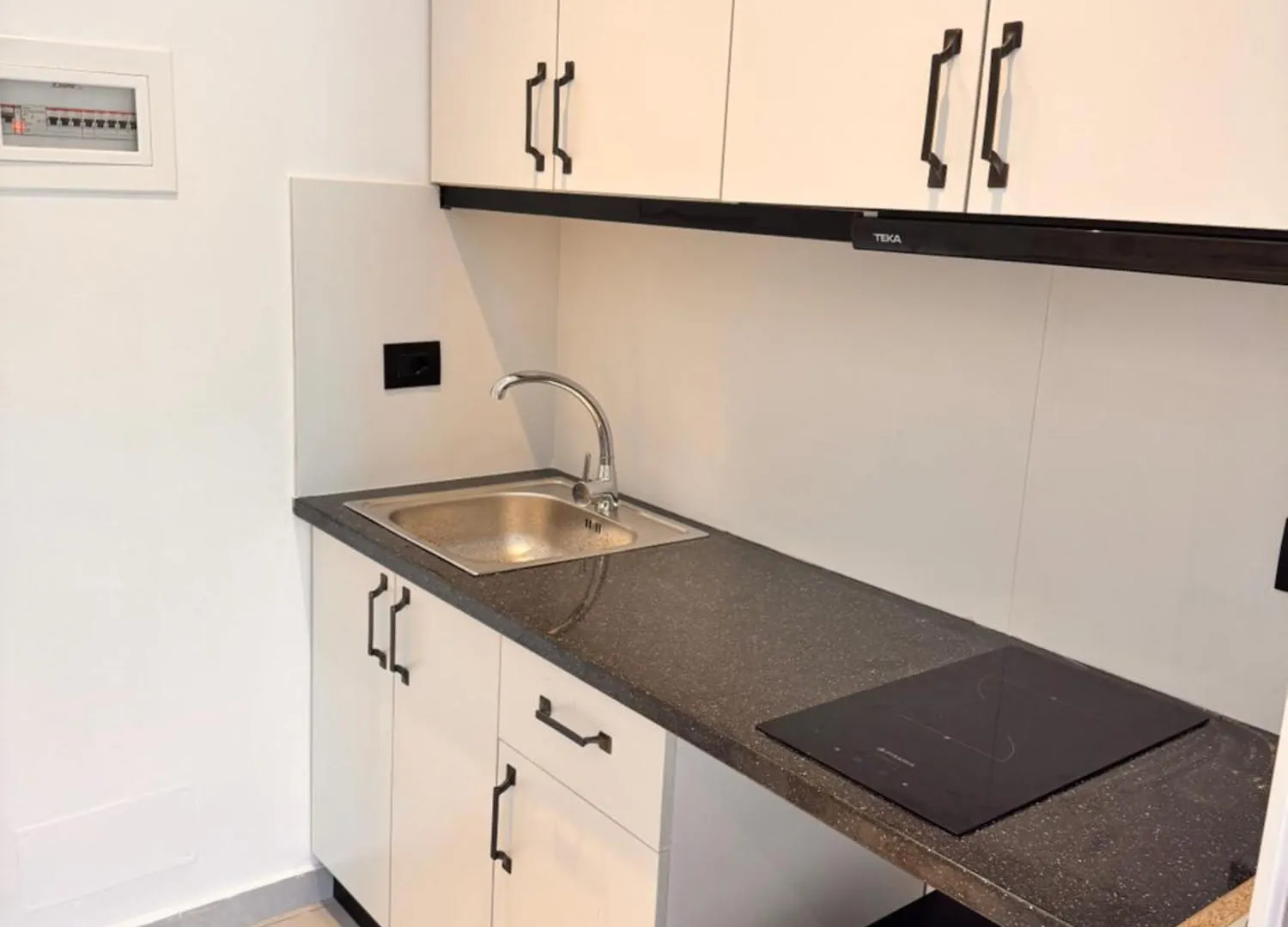 Avdia Apartments Sarandë 0*,  Albania